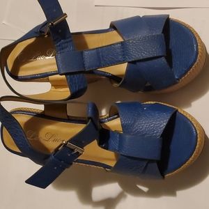 LUO LUO BLUE WEDGES SANDALS SHOES 5.5
